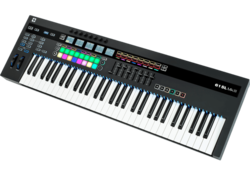 Claviers matres Novation 61SLMK3
