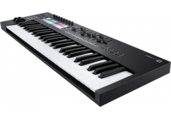 Claviers matres Novation LAUNCHKEY-49-MK3